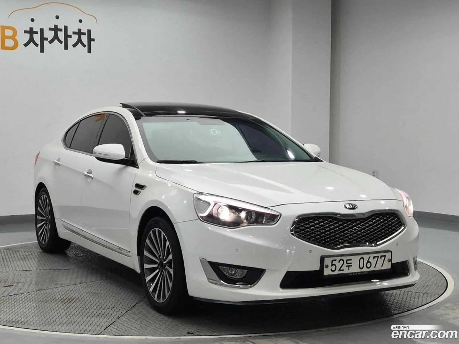 Kia K7 2015 — 18