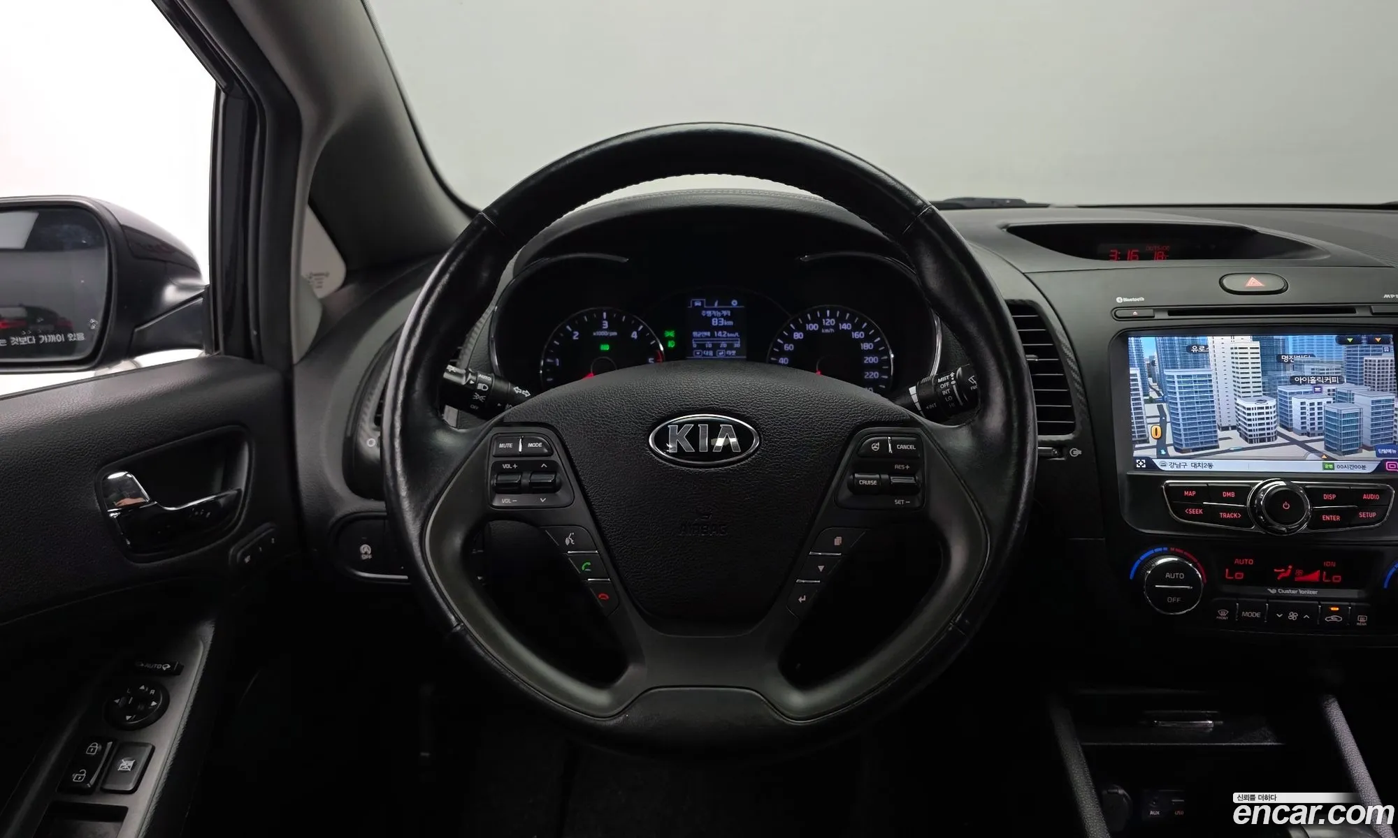 Kia K3 2014 — 4