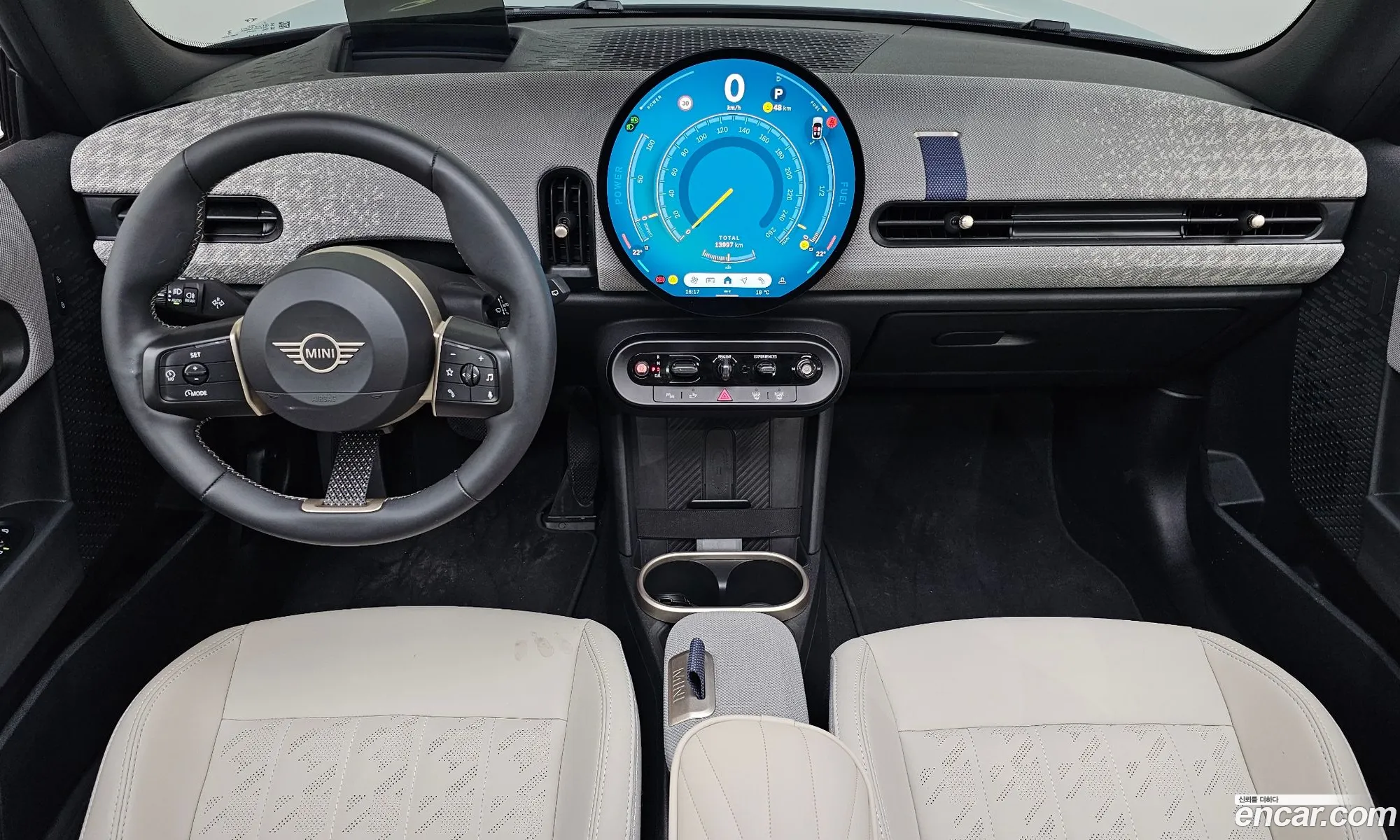 Mini Cooper S 2024 — 3