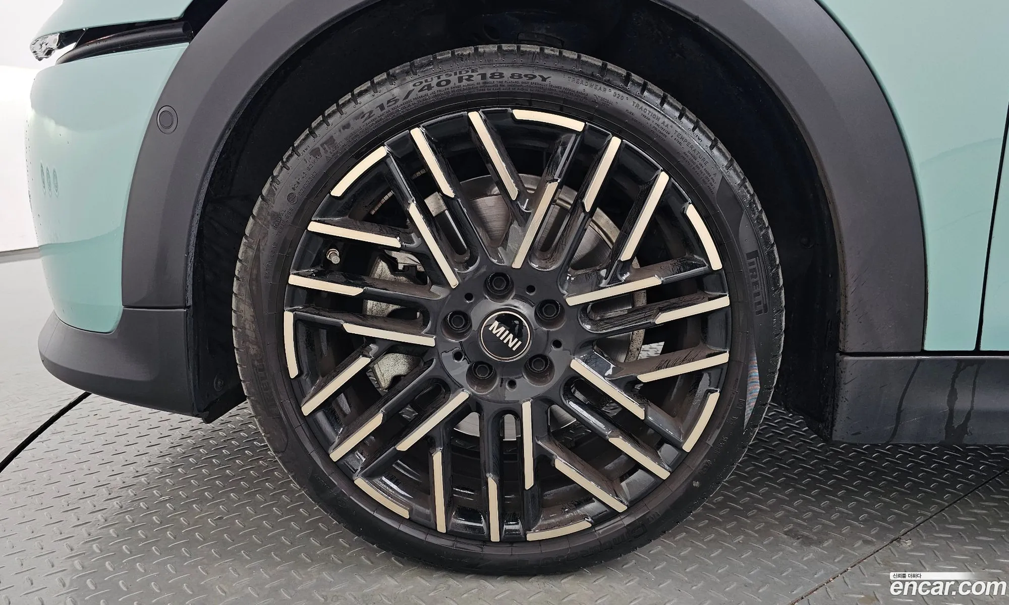 Mini Cooper S 2024 — 19