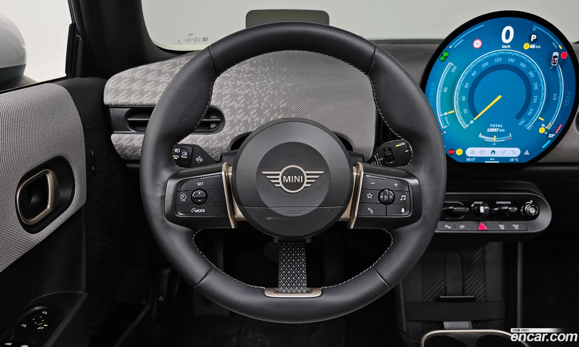 Mini Cooper S 2024 — 11