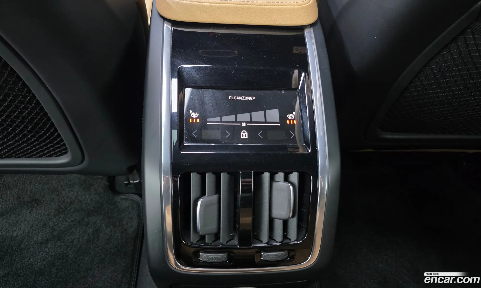 Volvo S90 2021 — 9