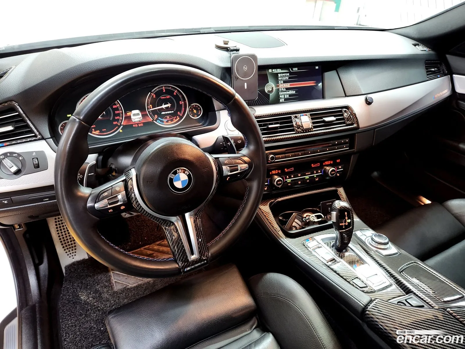 BMW 5 Series 2013 — 15