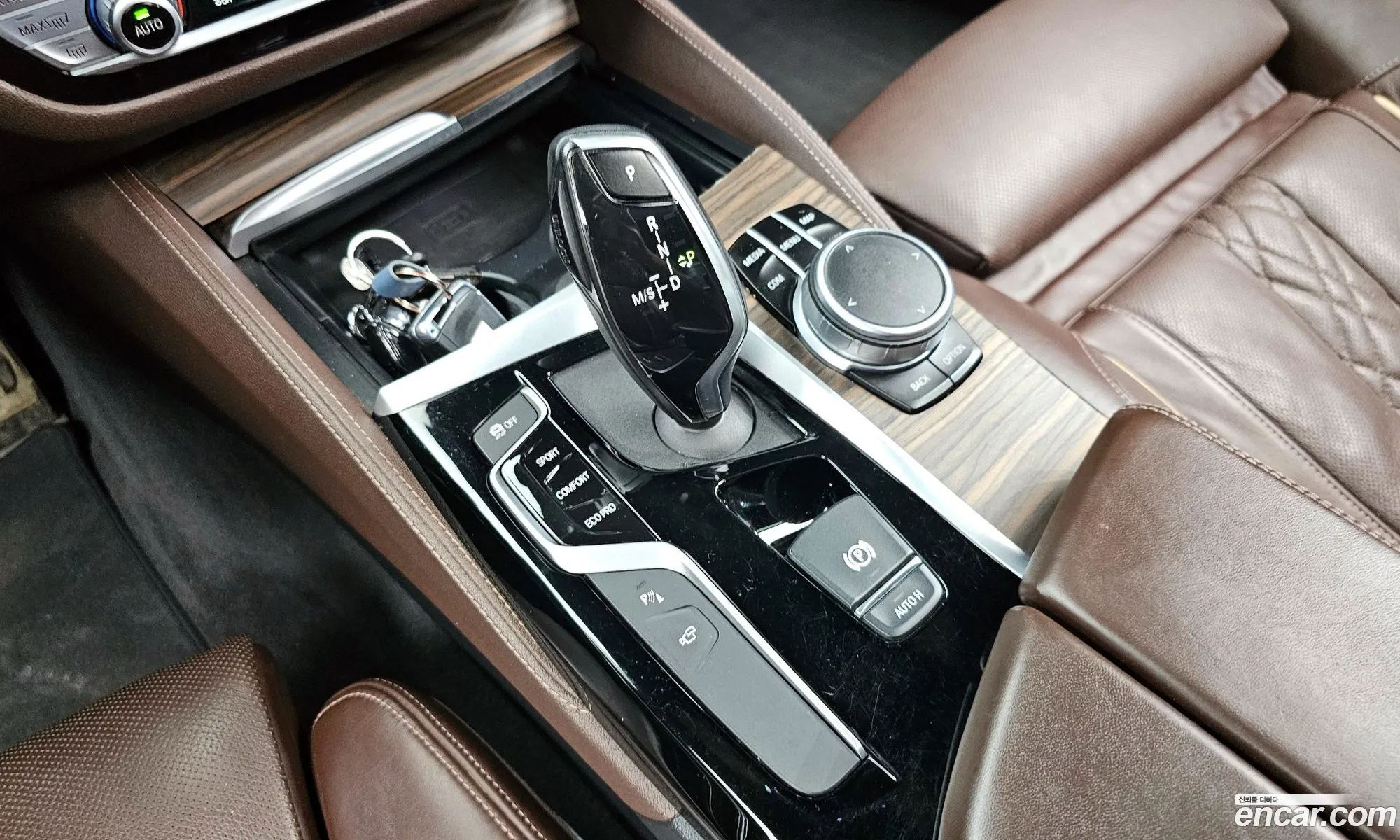 BMW 5 Series 2019 WBAJF5105LCD39659 — 18