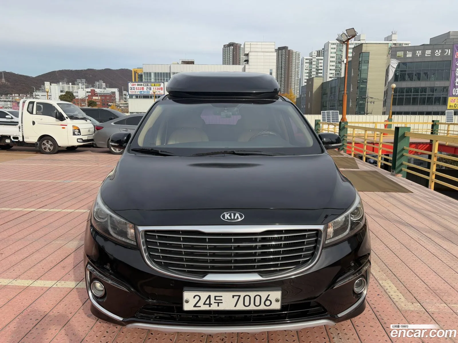 Kia Carnival 2015 — 12