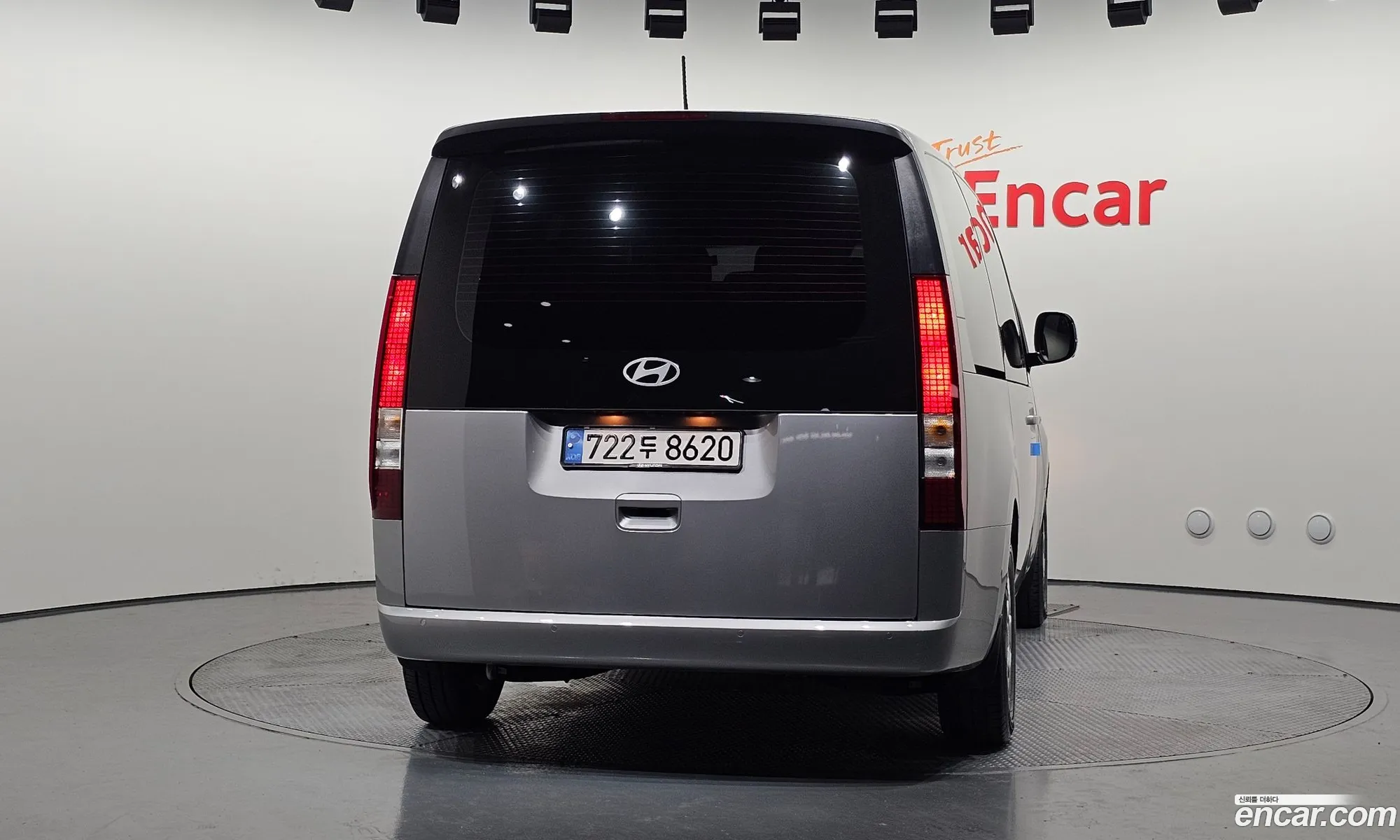 Hyundai Staria 2024 — 9