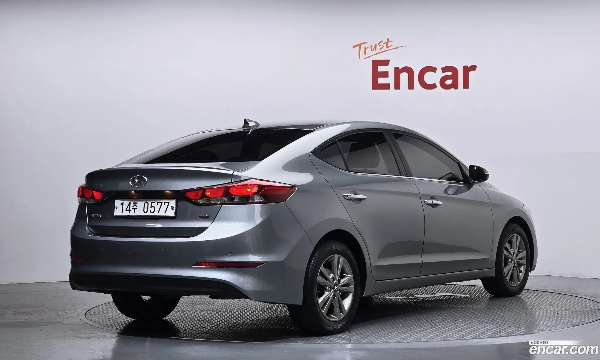 Hyundai Elantra AD 2016 — 7