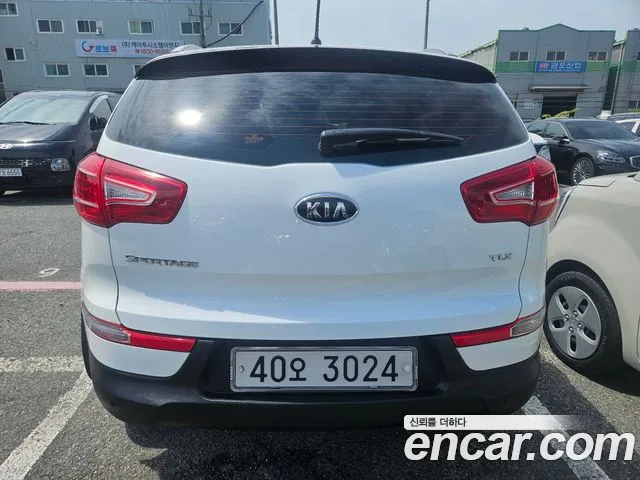 Kia Sportage R 2011 — 3