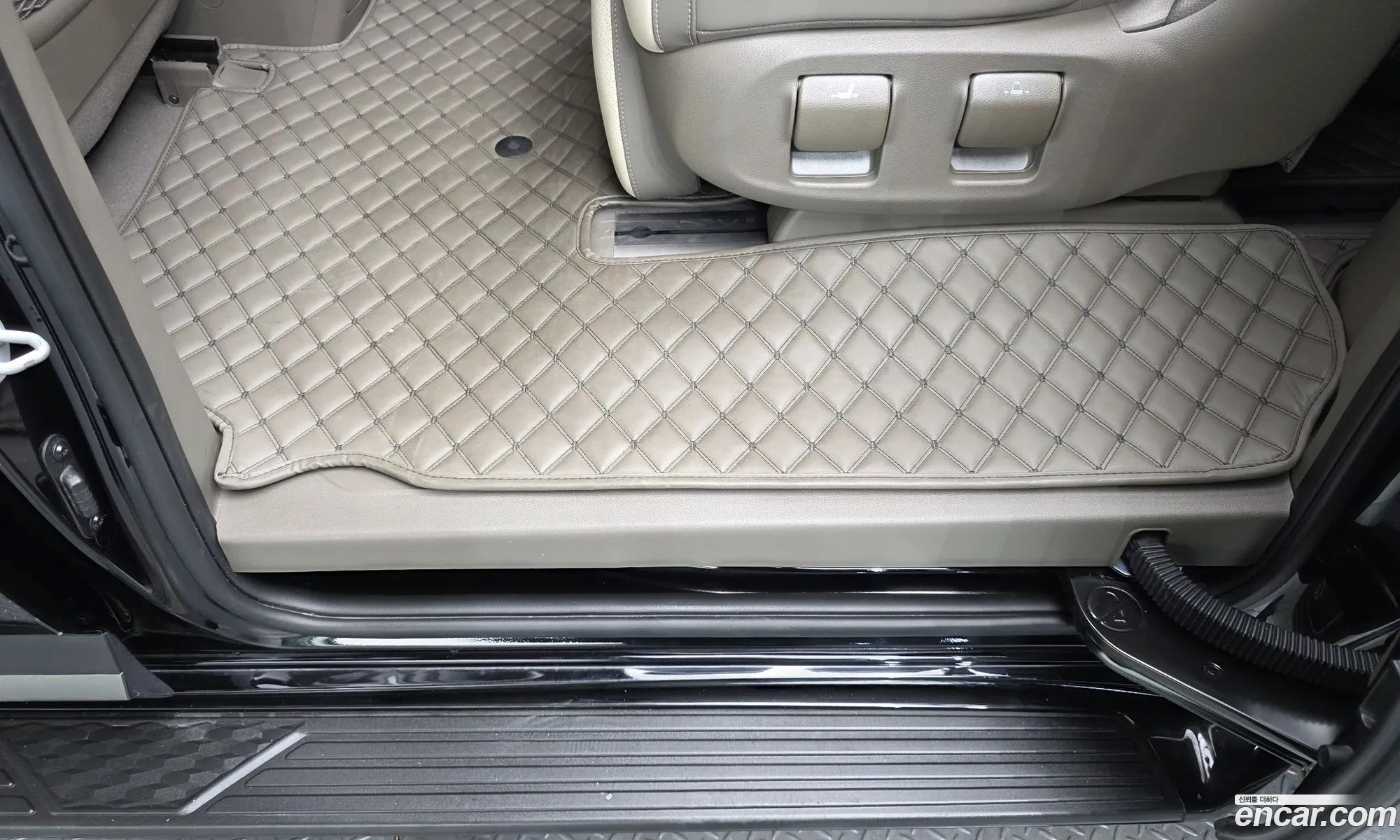Kia Carnival 2024 — 13