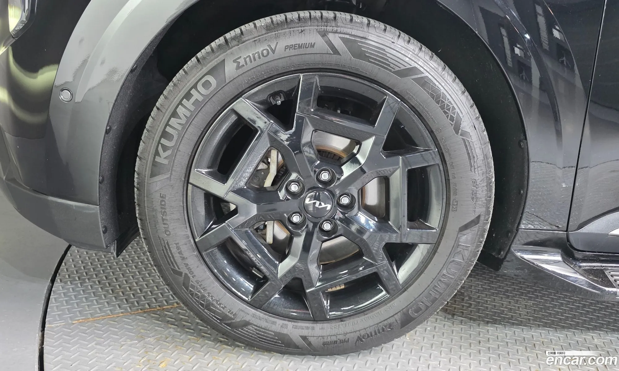 Kia Carnival 2024 — 8