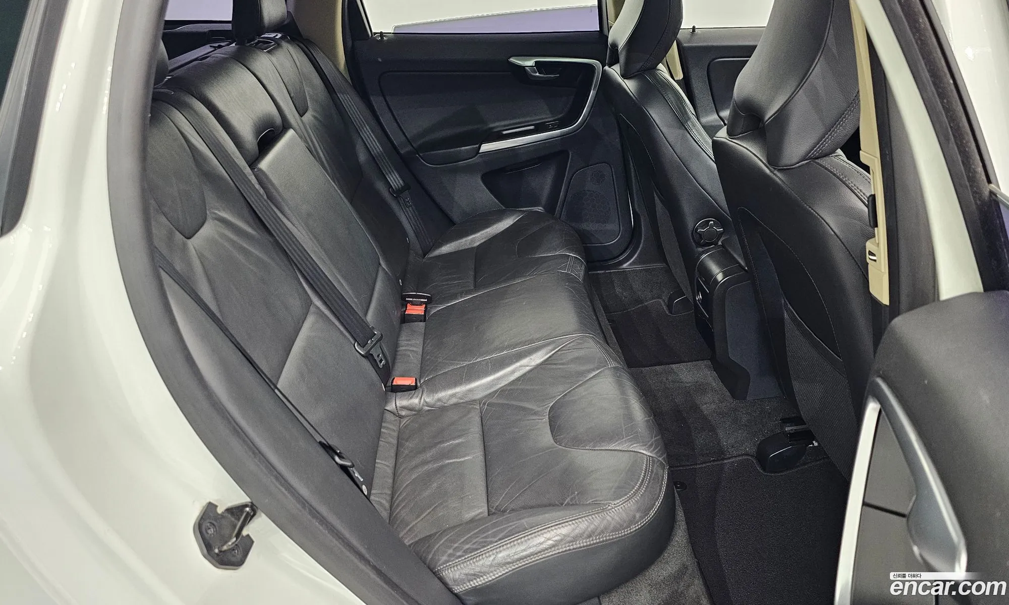 Volvo XC60 2012 YV1DZ88K0D2400764 — 11