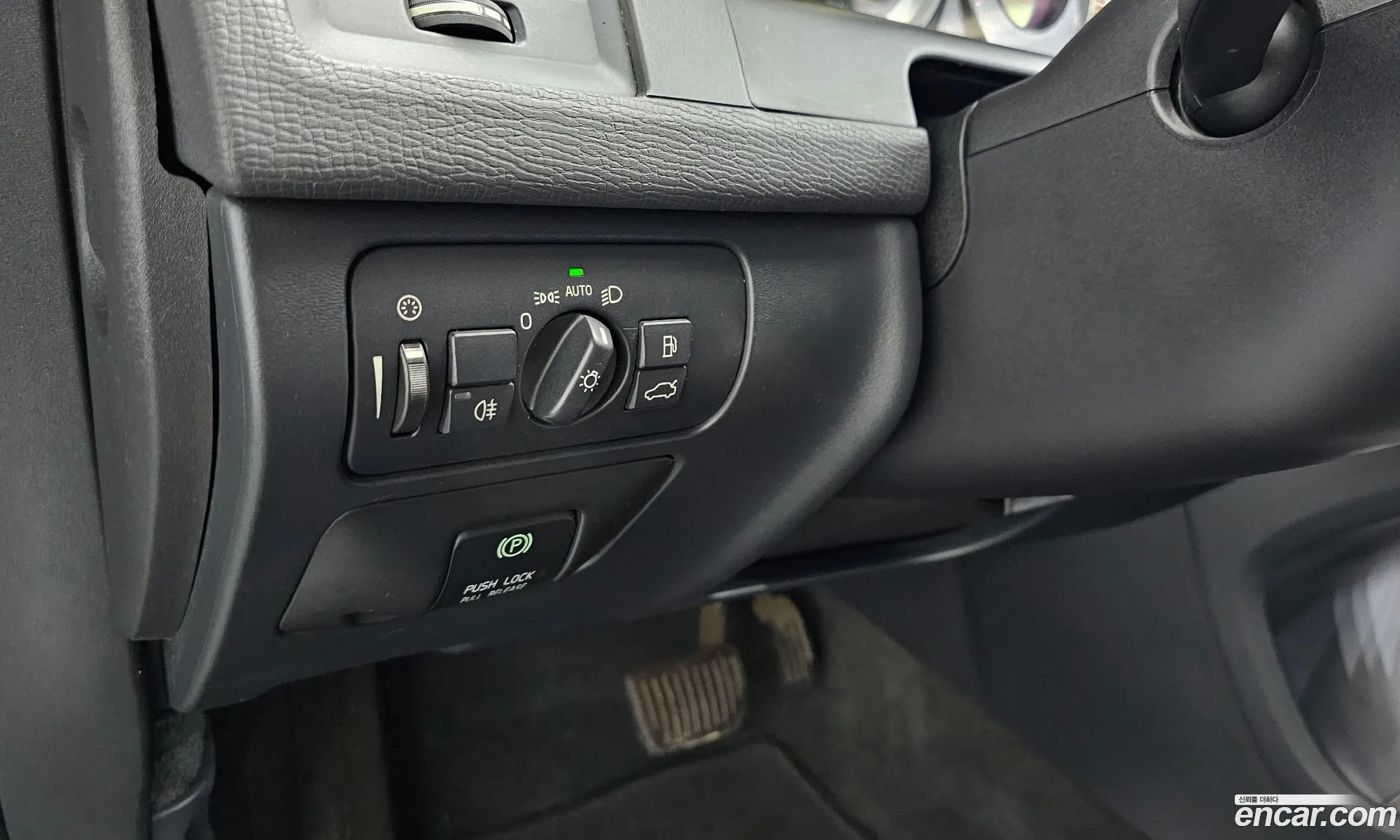 Volvo XC60 2012 YV1DZ88K0D2400764 — 20