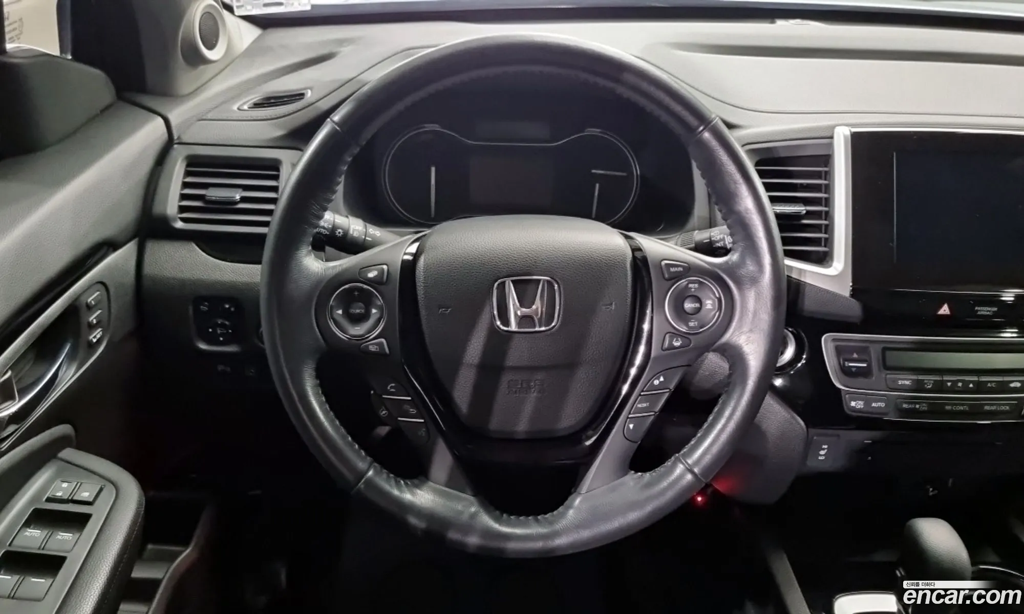 Honda Pilot 2017 — 16