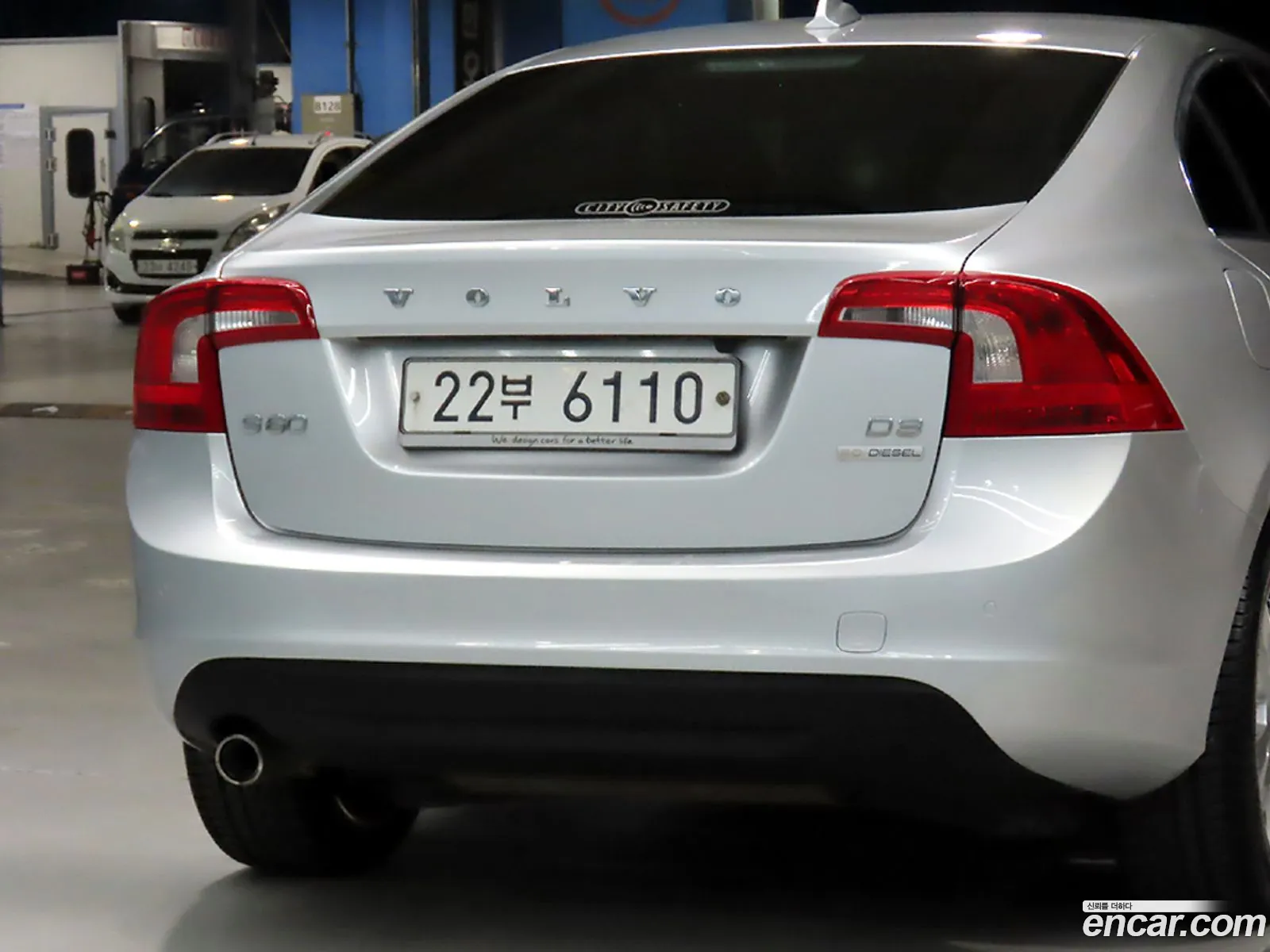Volvo S60 2012 — 19