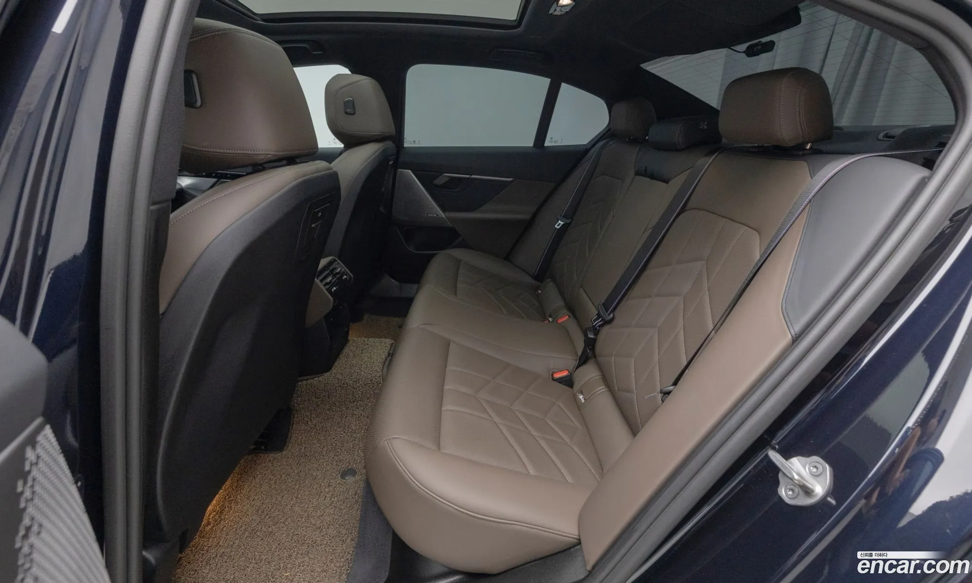 BMW 5 Series 2024 — 2