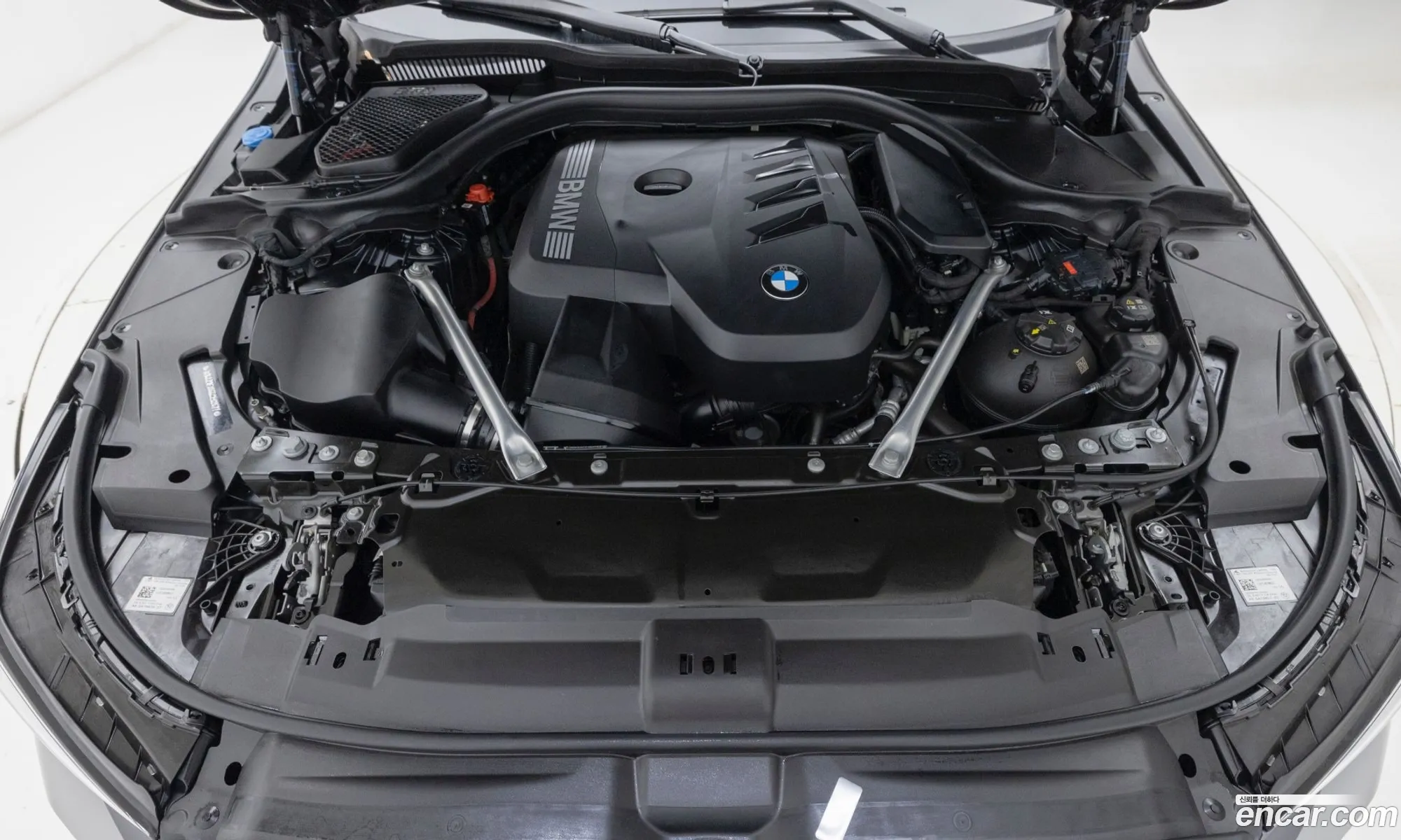 BMW 5 Series 2024 — 16
