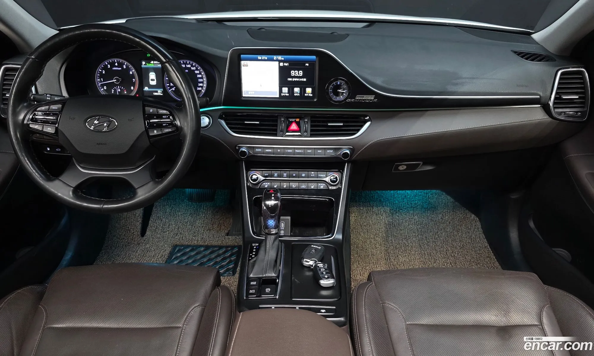 Hyundai Grandeur IG 2017 — 27