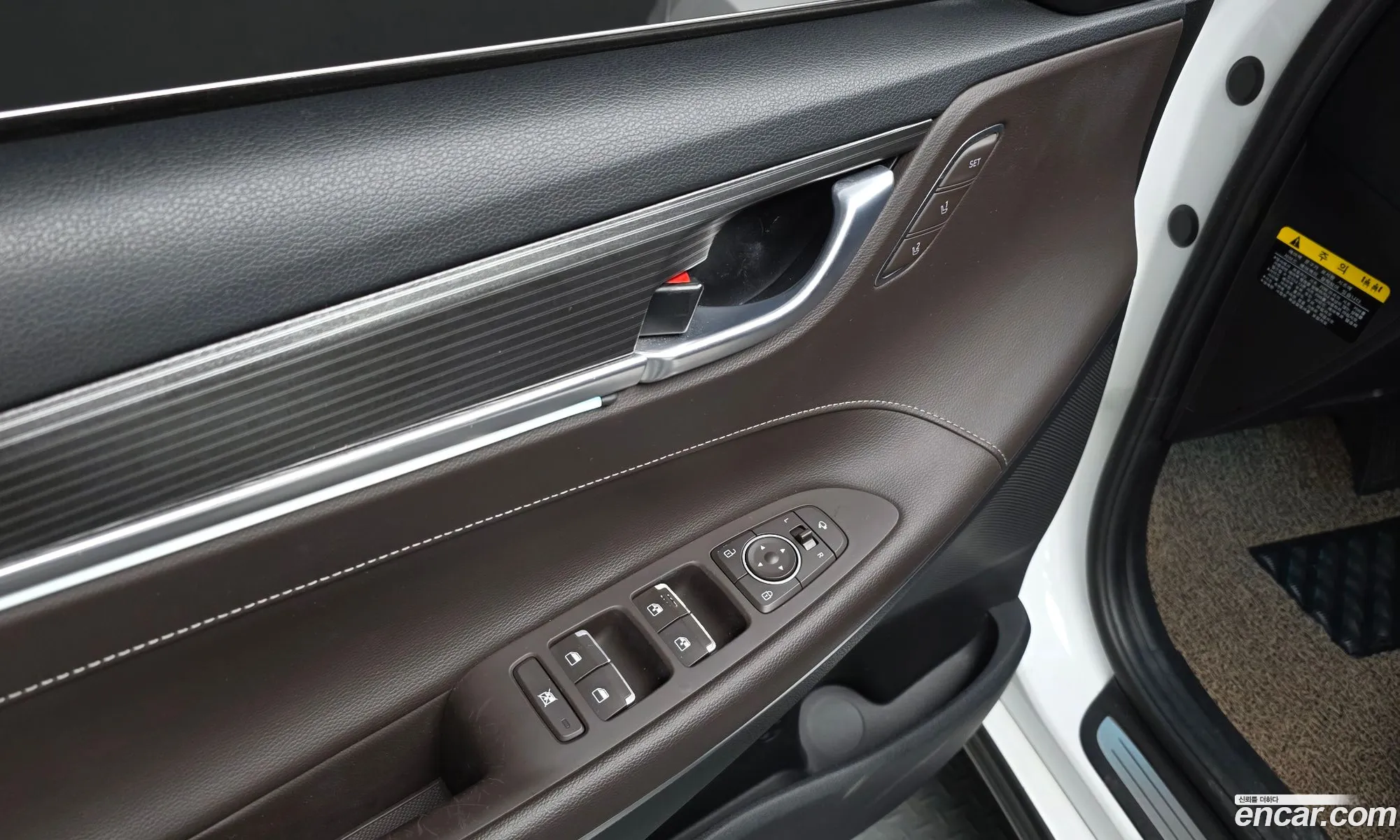 Hyundai Grandeur IG 2017 — 25