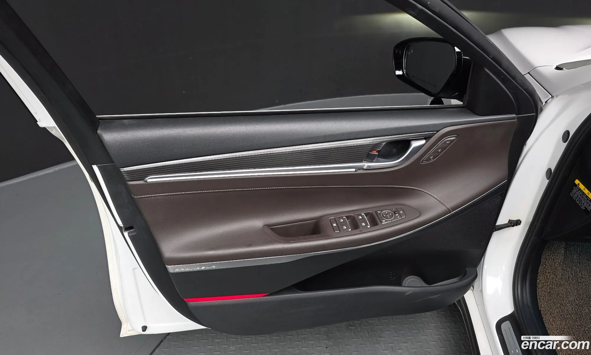Hyundai Grandeur IG 2017 — 15