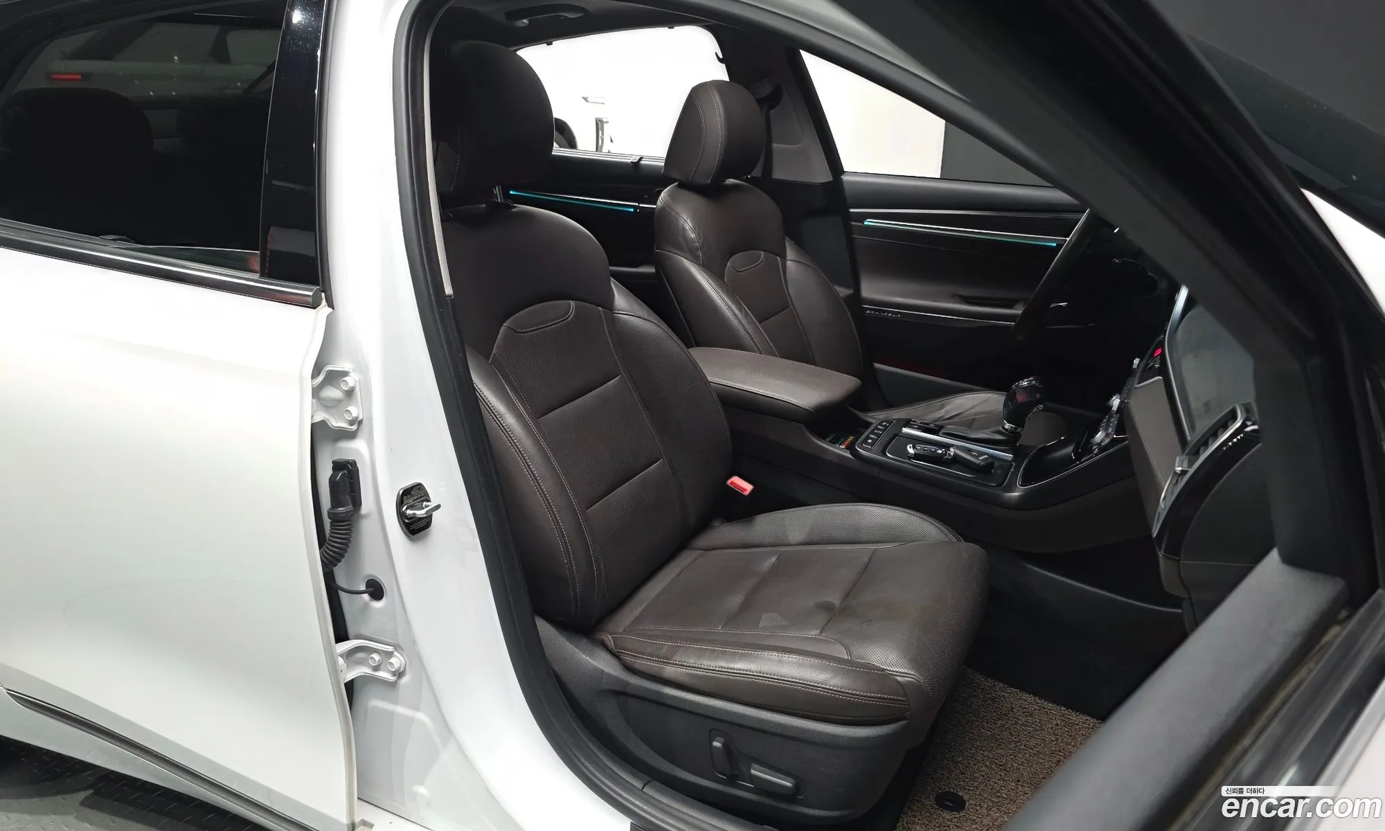 Hyundai Grandeur IG 2017 — 12