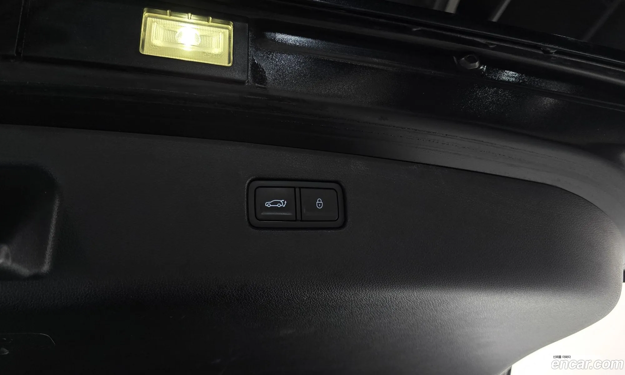 Genesis Electrified GV70 2022 — 14