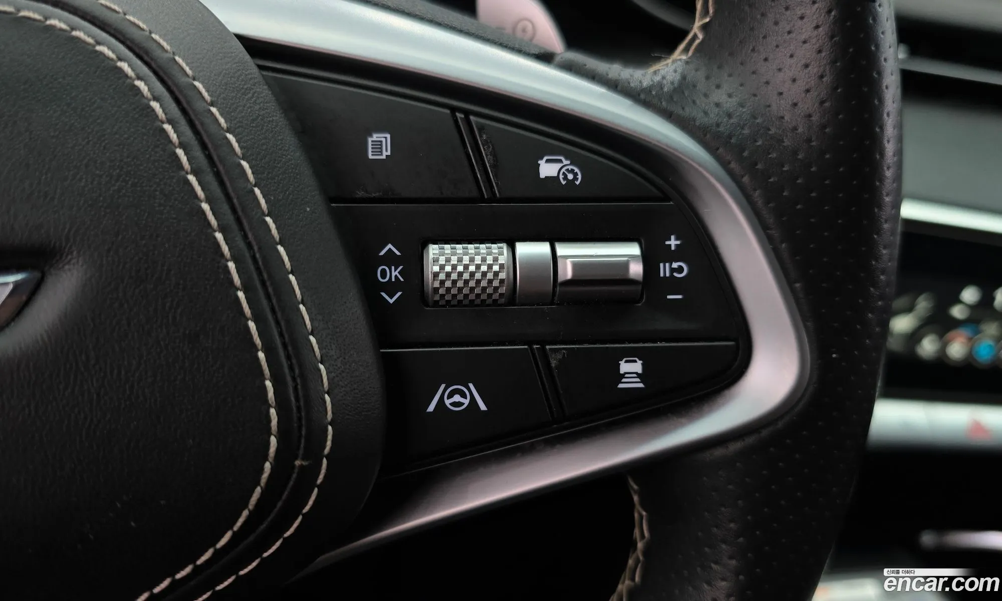 Genesis Electrified GV70 2022 — 7