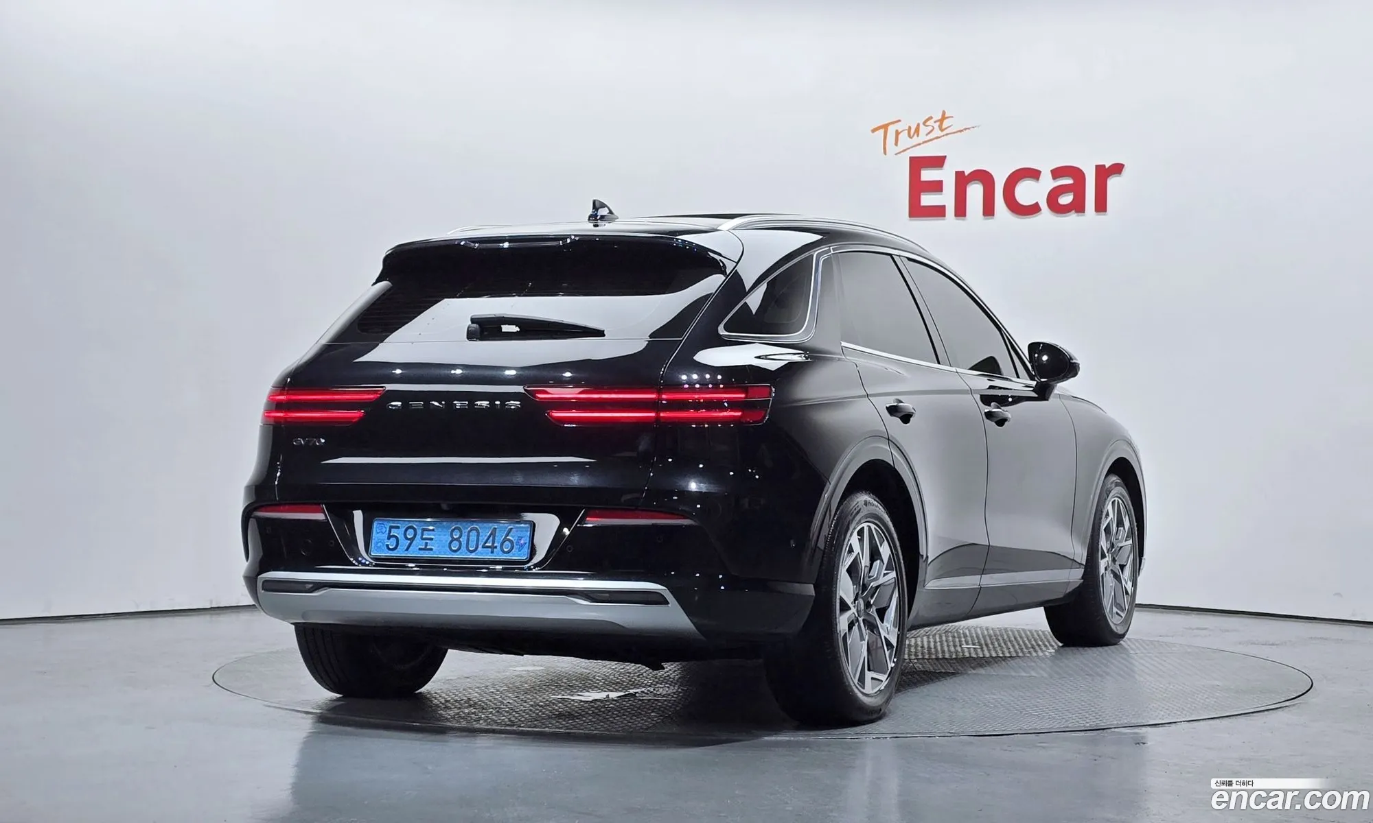Genesis Electrified GV70 2022 — 23