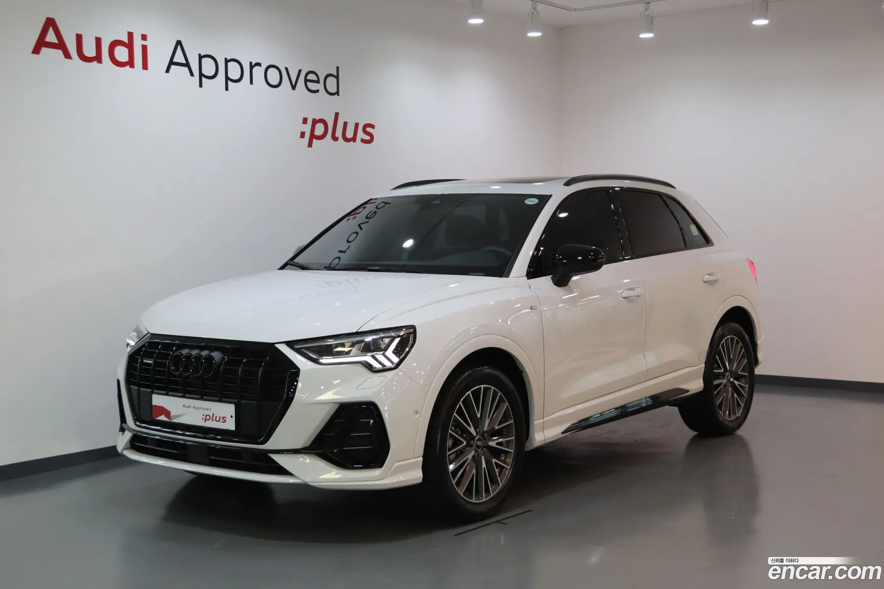 Audi Q3 2025 — 17