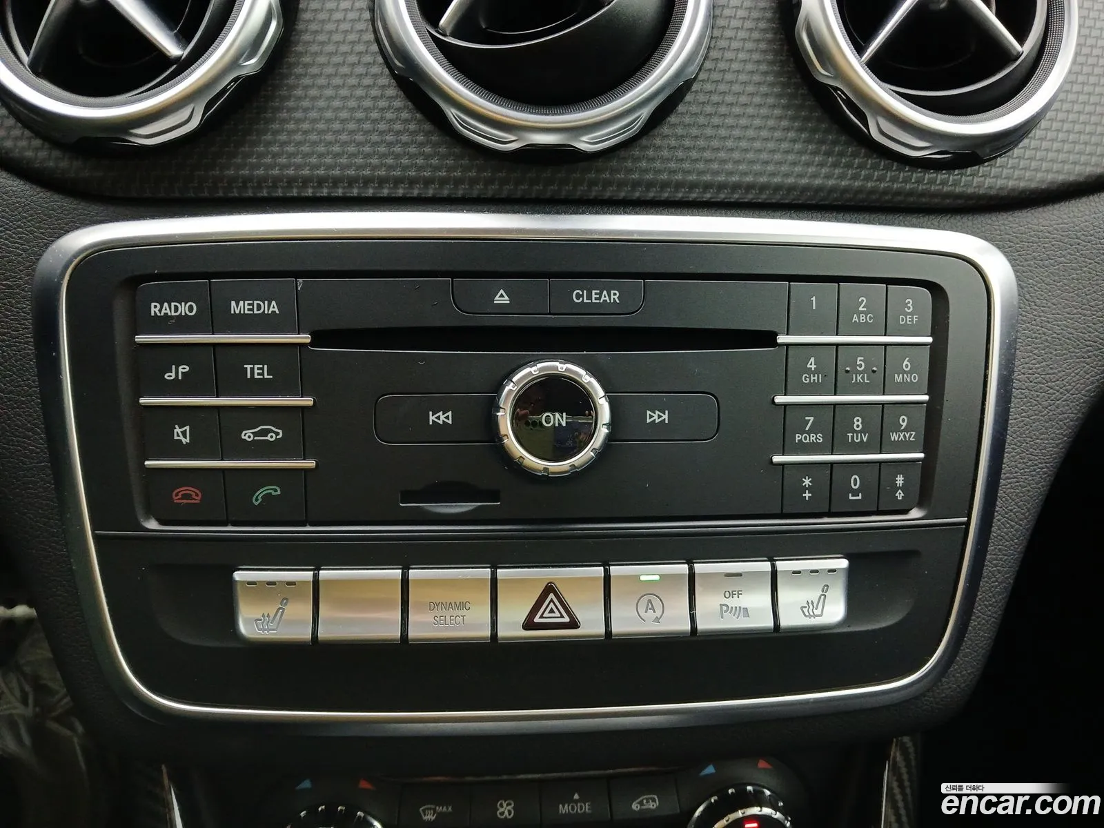 Mercedes-Benz GLA-Class X156 2017 — 8