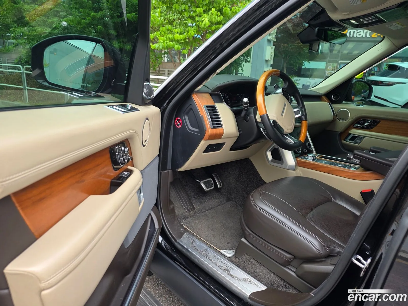 Land Rover Range Rover 2020 — 12