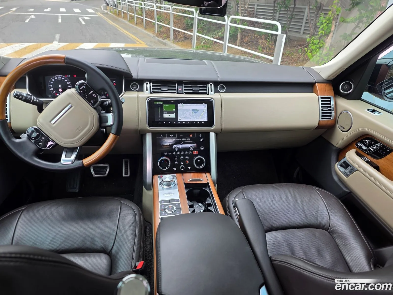 Land Rover Range Rover 2020 — 8