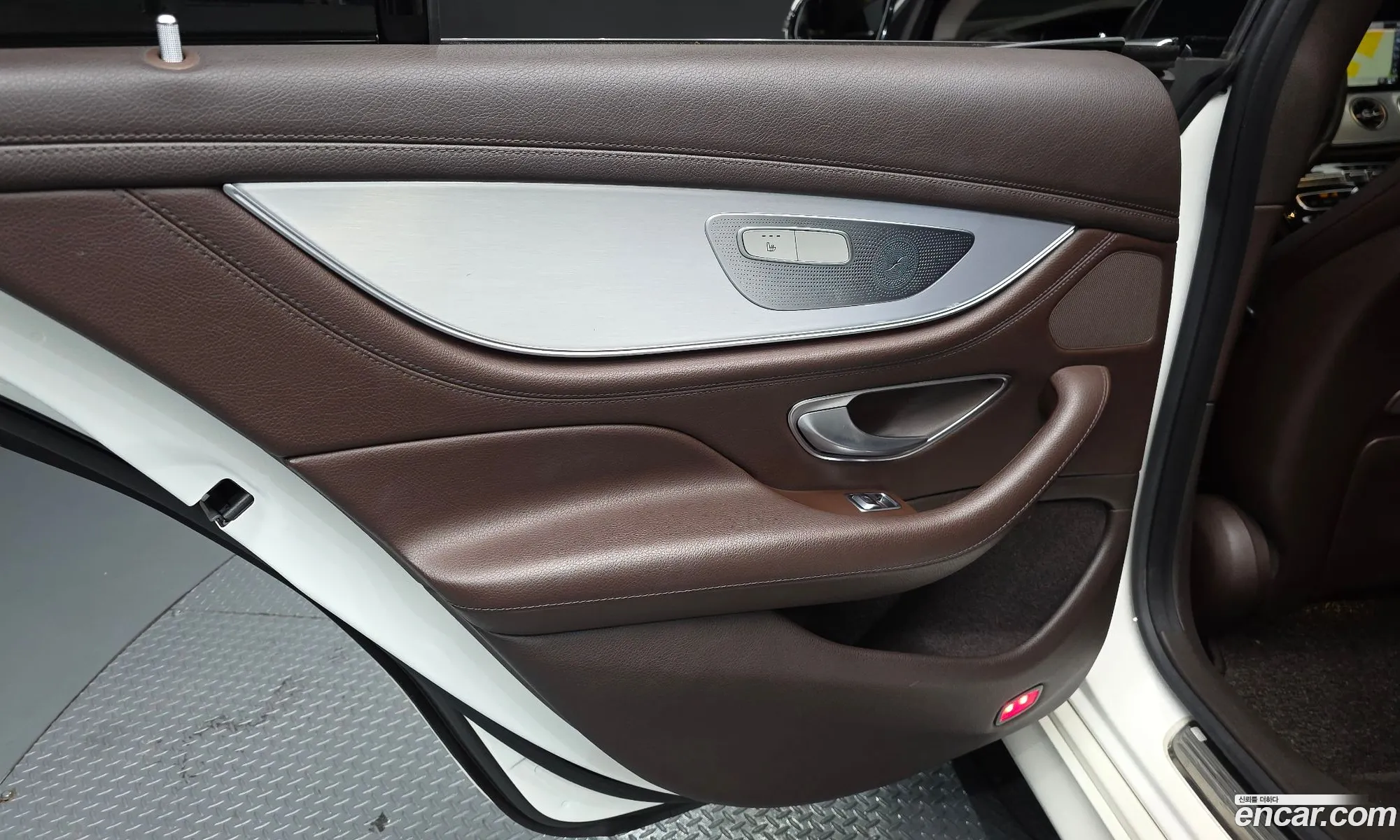 Mercedes-Benz CLS-Class C257 2018 WDD2J2DB4KA011938 — 32