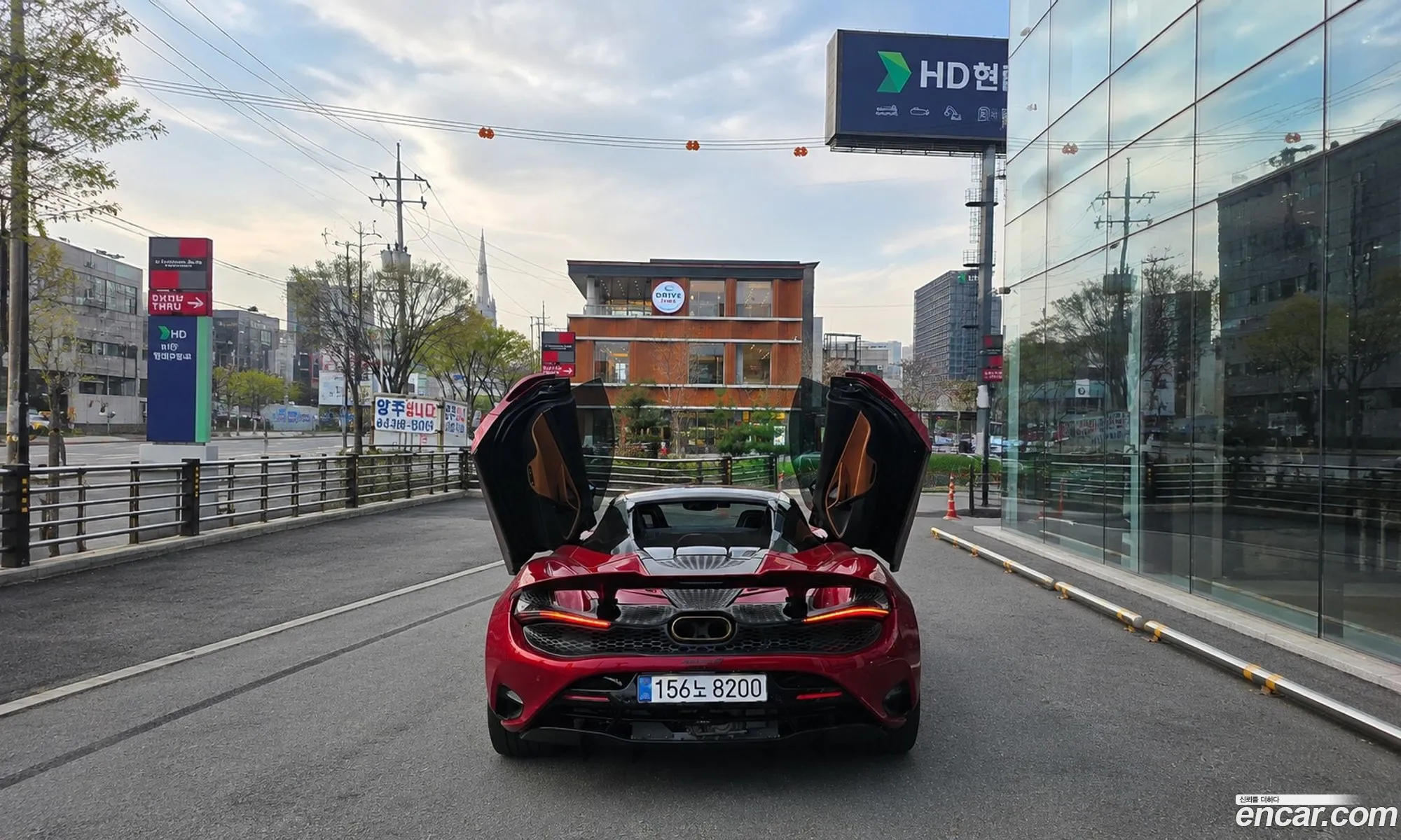 McLaren 750S 2026 — 10