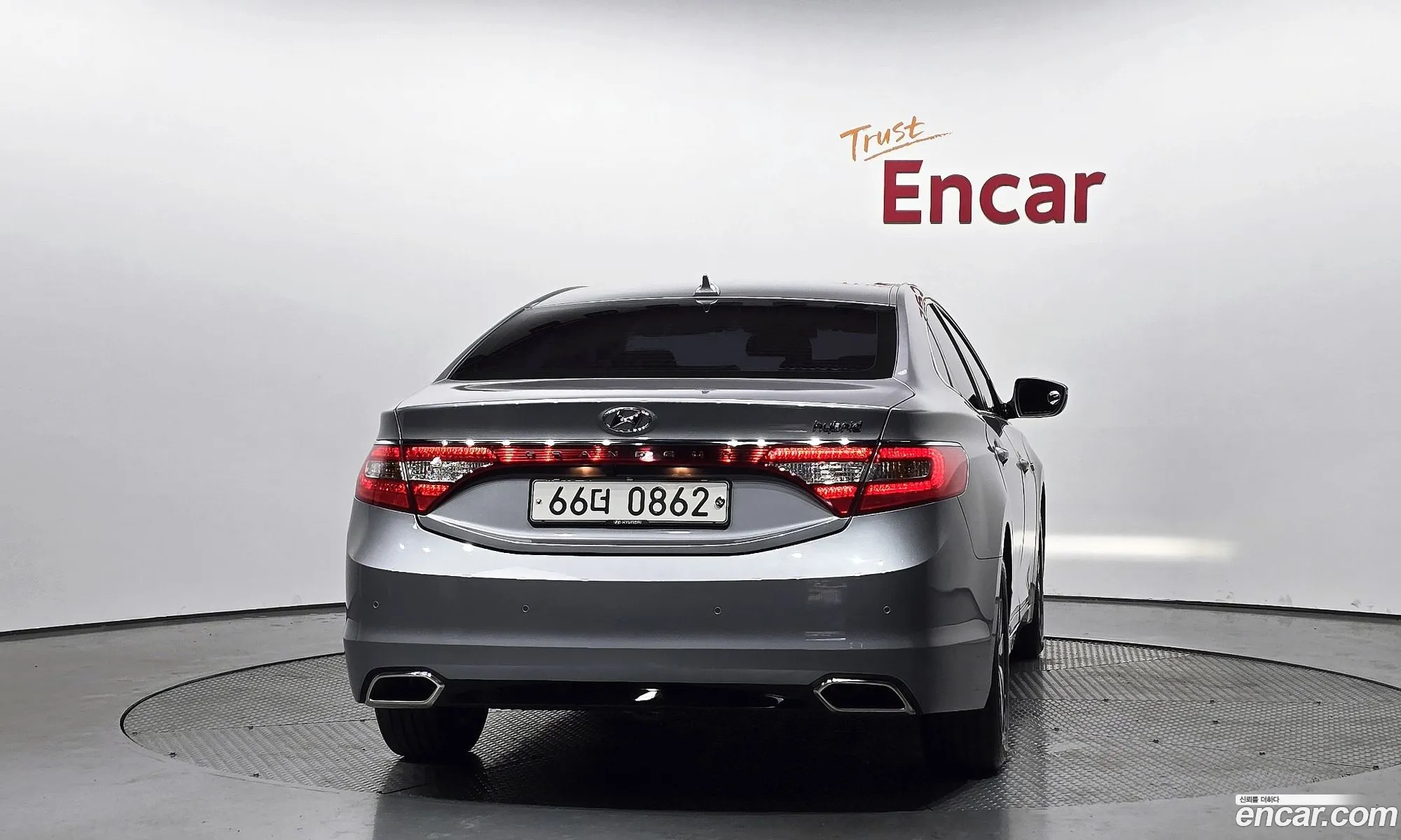 Hyundai Grandeur HG Hybrid 2015 — 7