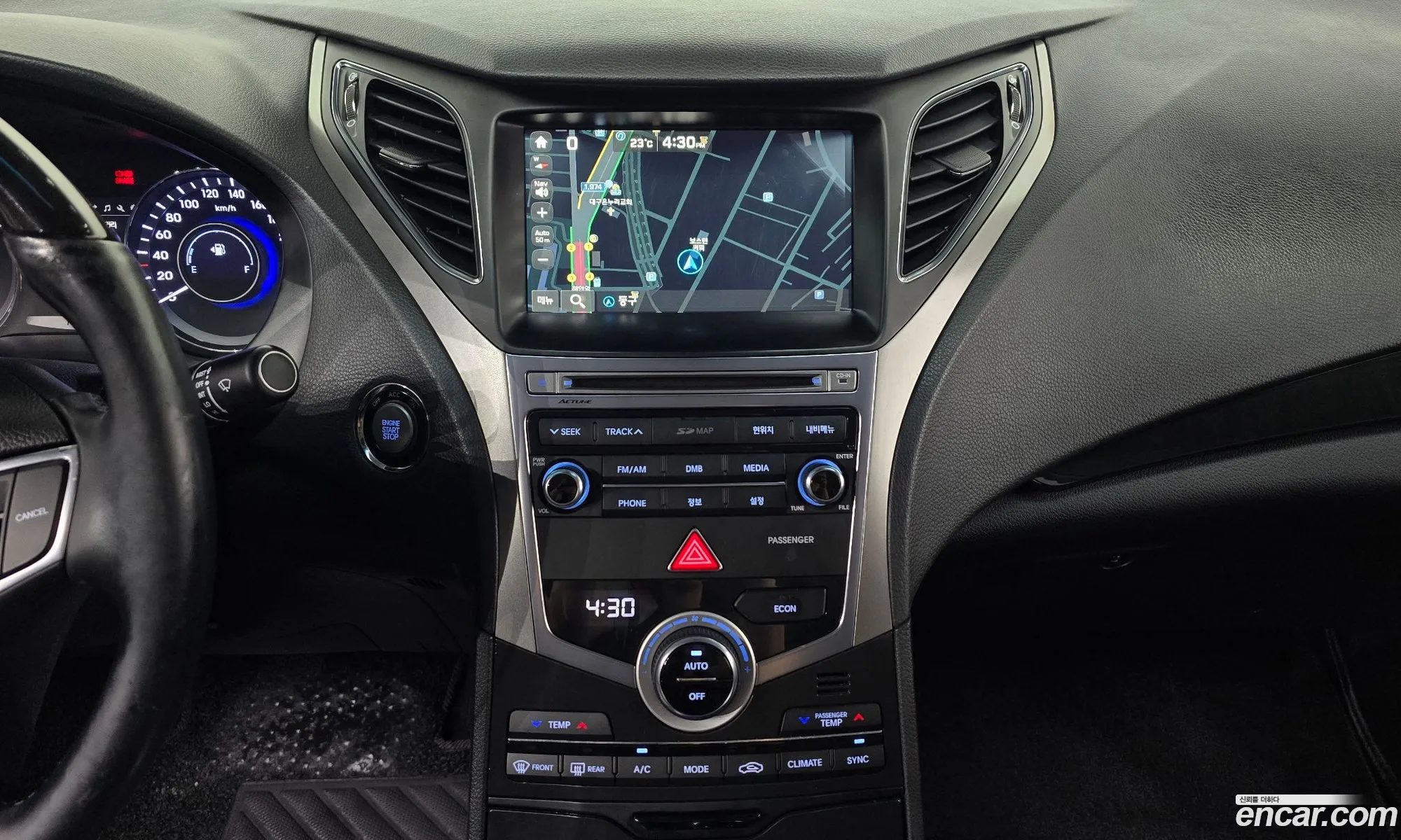 Hyundai Grandeur HG Hybrid 2015 — 14