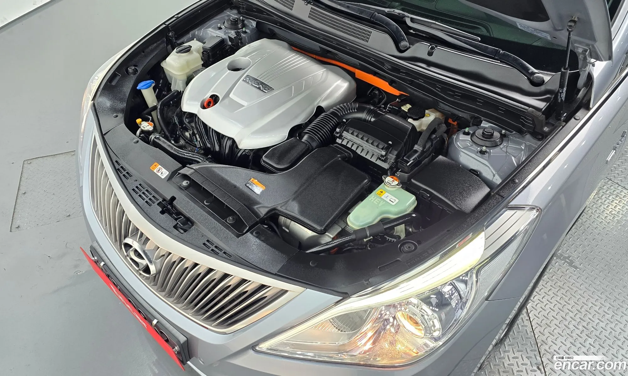 Hyundai Grandeur HG Hybrid 2015 — 11