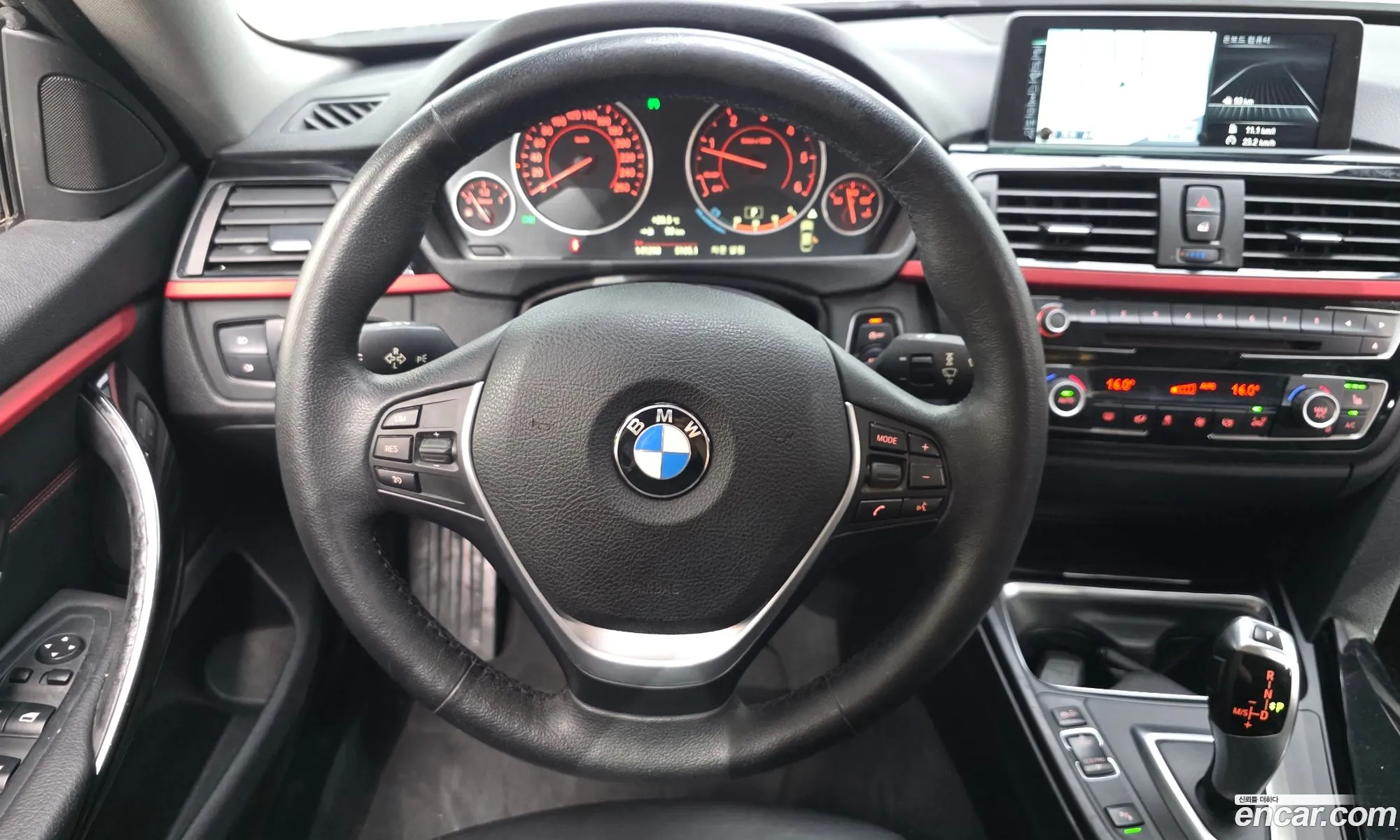 BMW 4 Series 2015 WBA4B7106FD958397 — 12