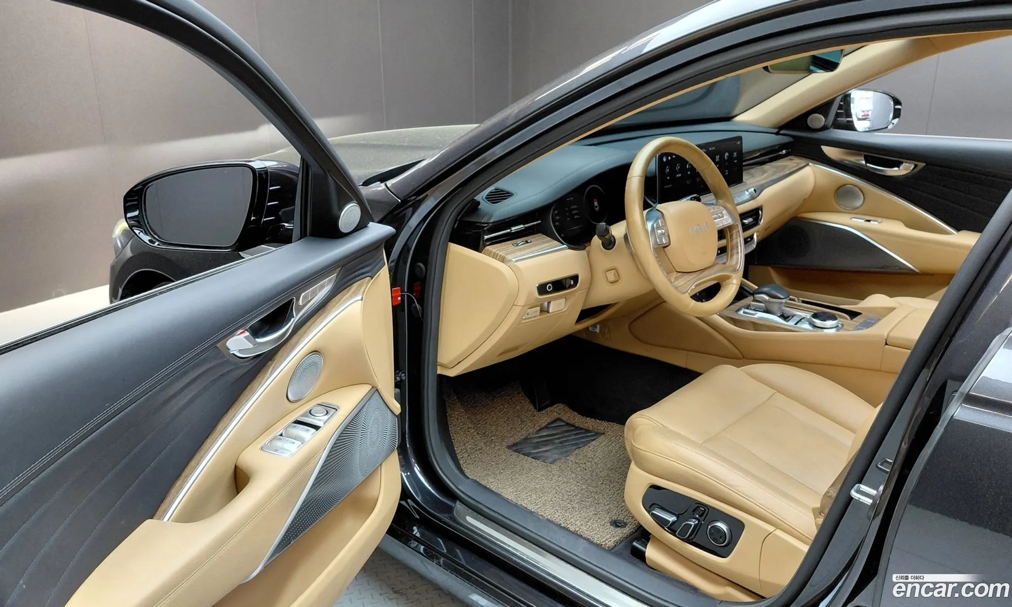 Kia K9 2022 — 11