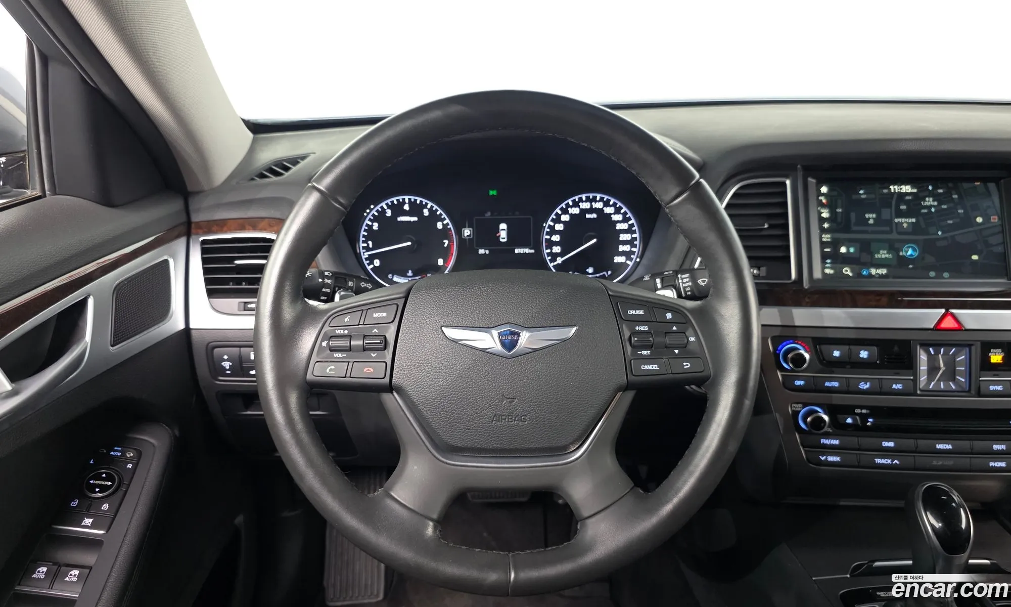 Hyundai Genesis DH 2016 — 11