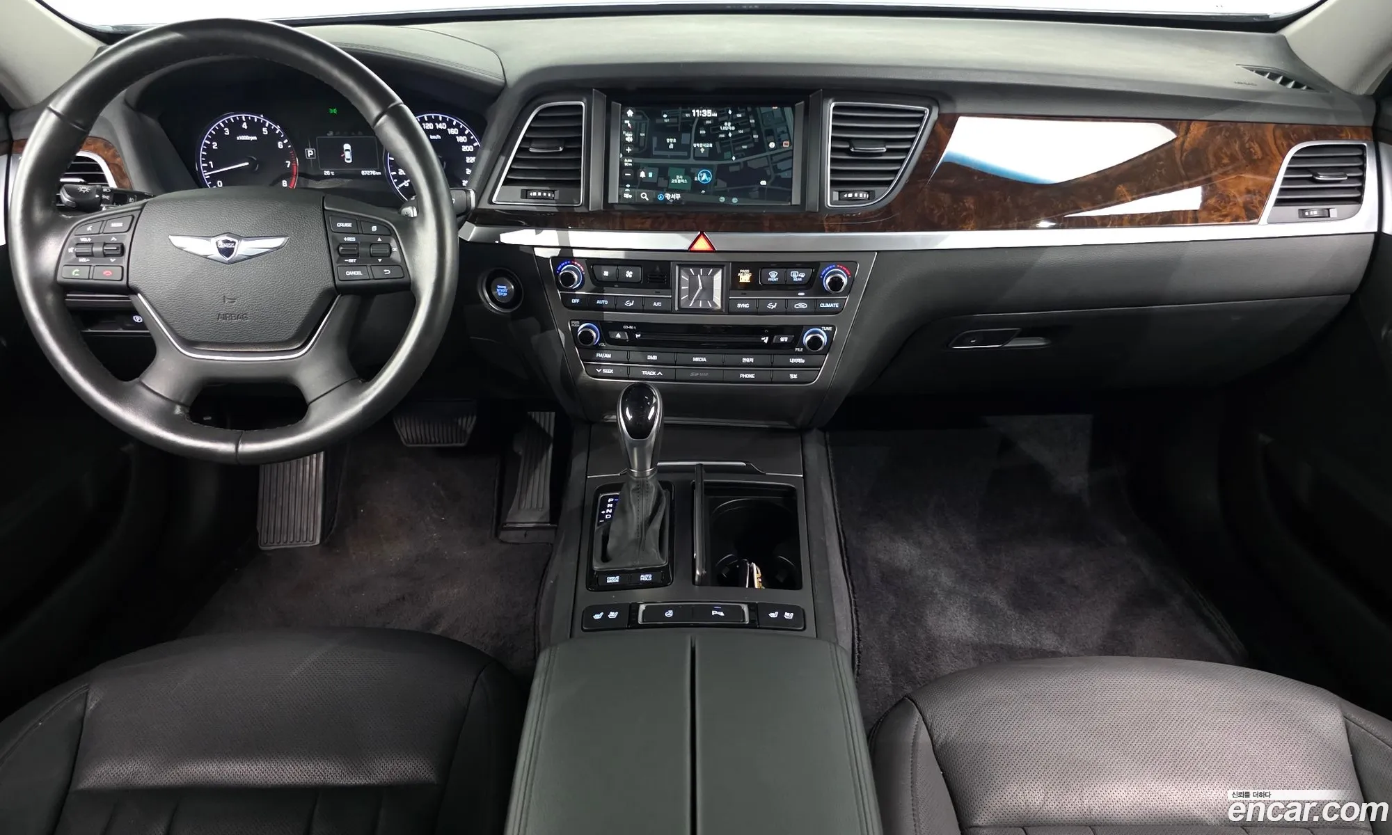 Hyundai Genesis DH 2016 — 8