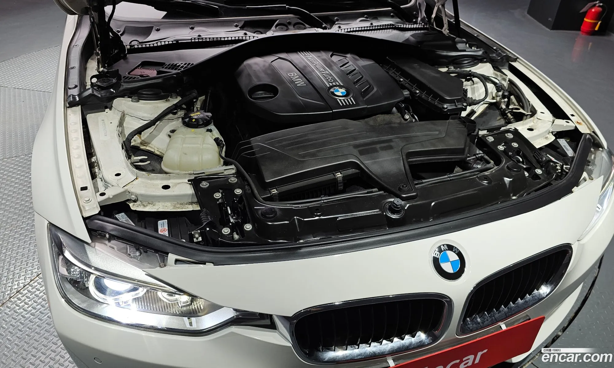 BMW 3 Series 2015 WBA3D3102FK277762 — 19