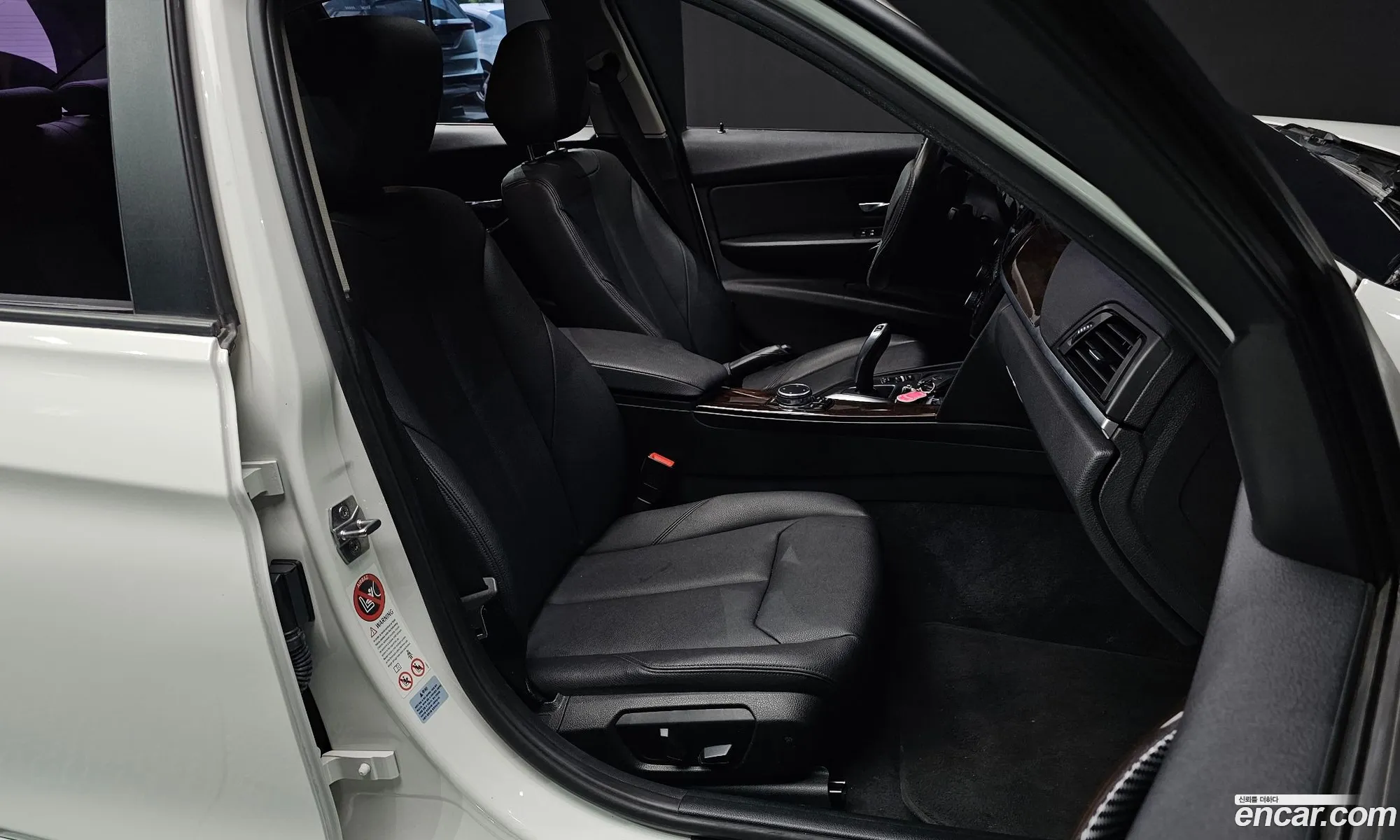 BMW 3 Series 2015 WBA3D3102FK277762 — 9