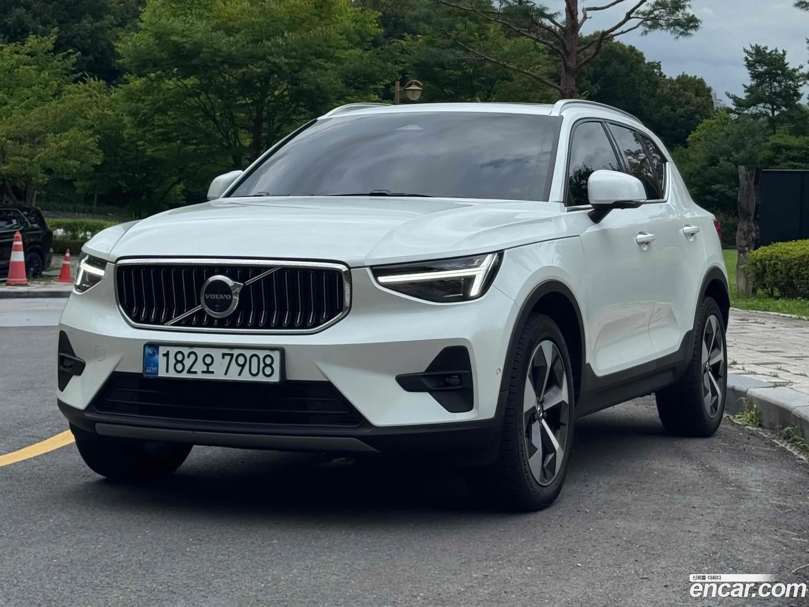 Volvo XC40 2024 — 18