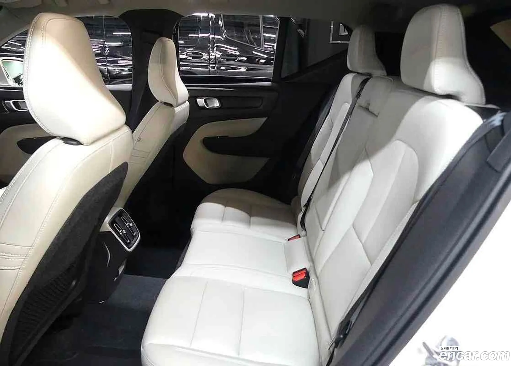 Volvo XC40 2024 — 20