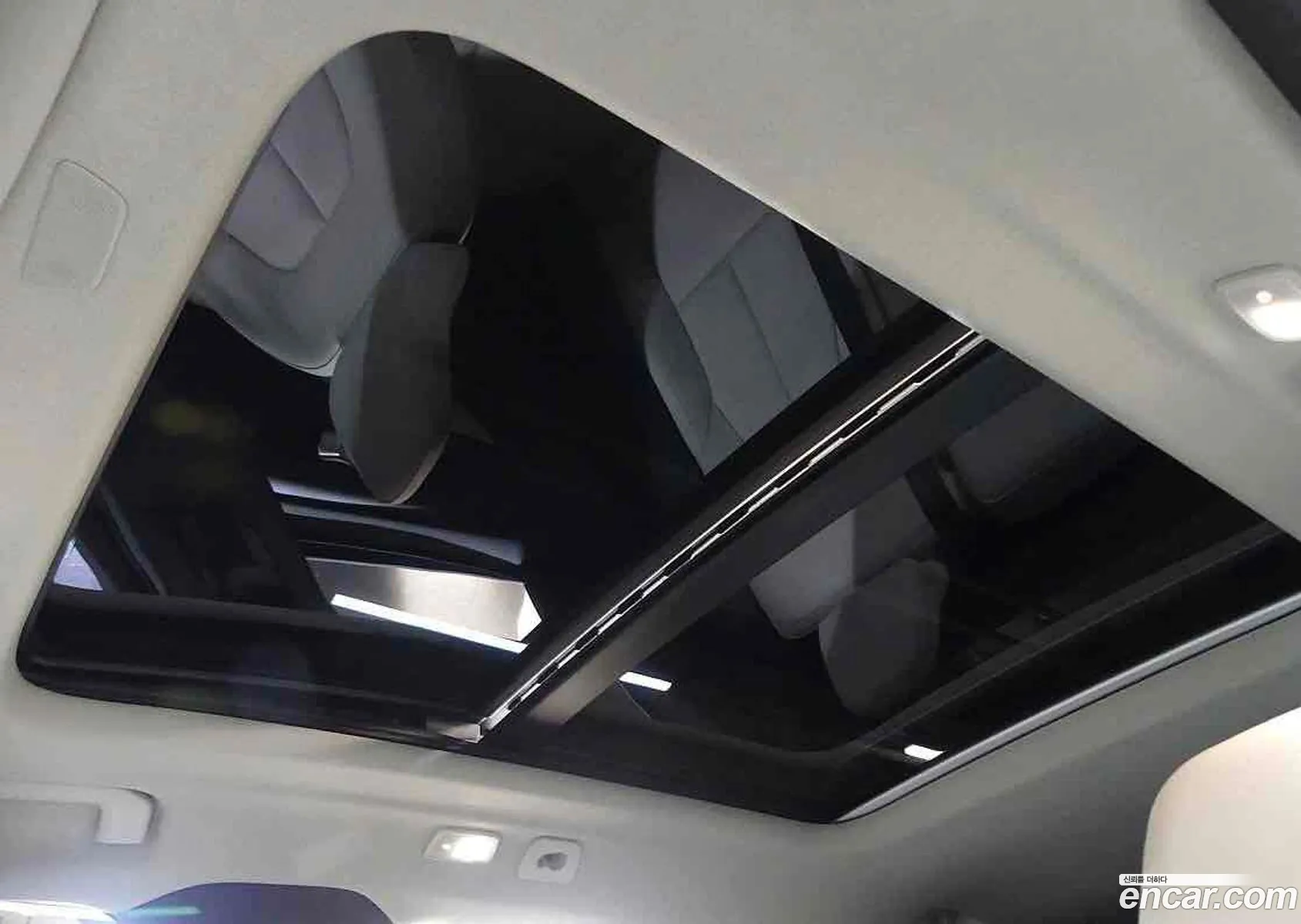 Volvo XC40 2024 — 10