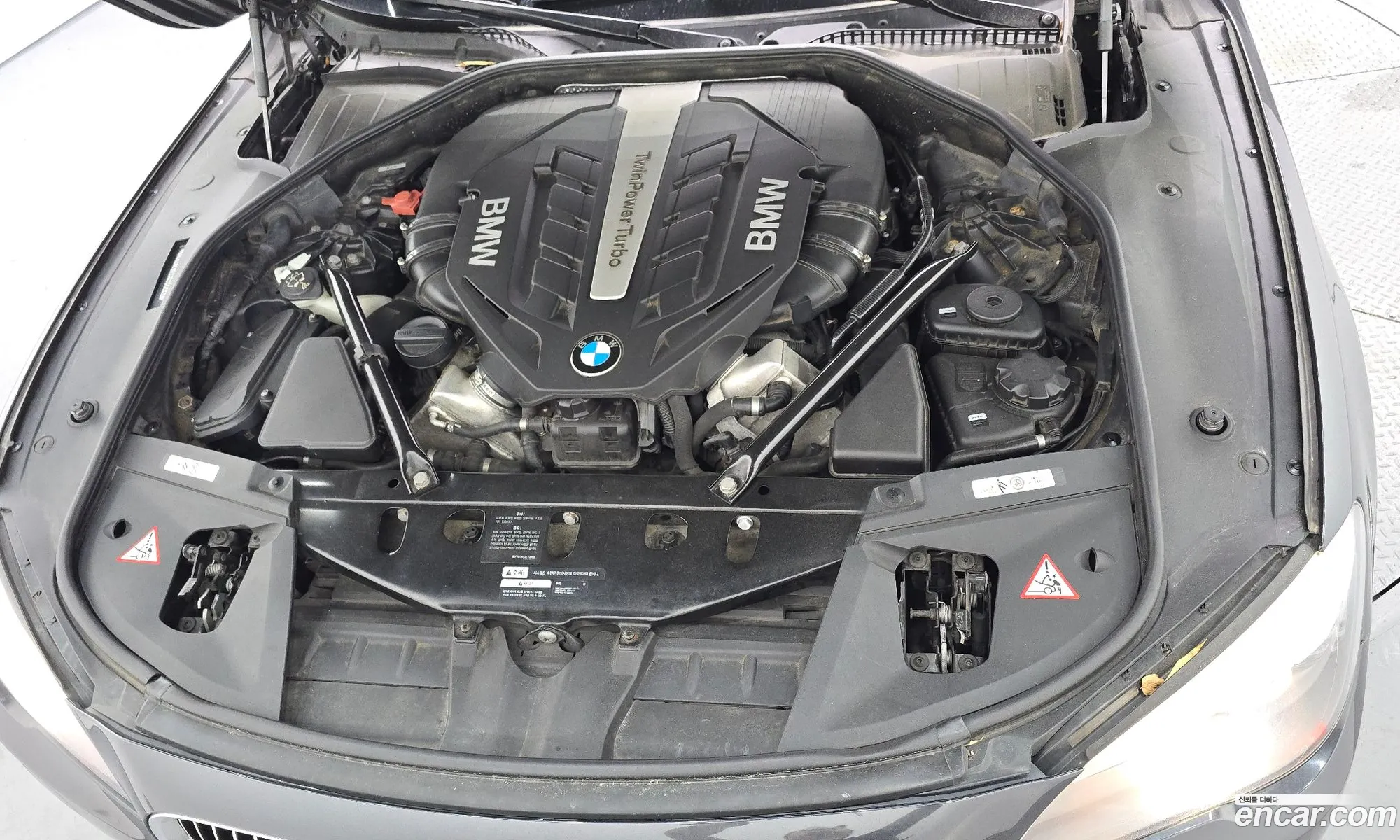 BMW 7 Series 2011 WBAKB8107BC346643 — 4