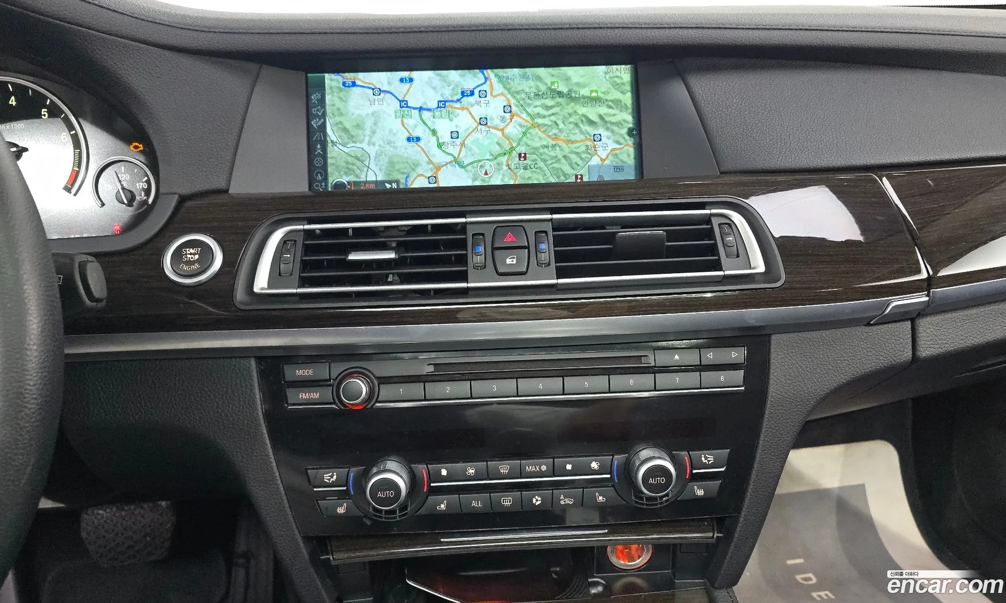 BMW 7 Series 2011 WBAKB8107BC346643 — 20