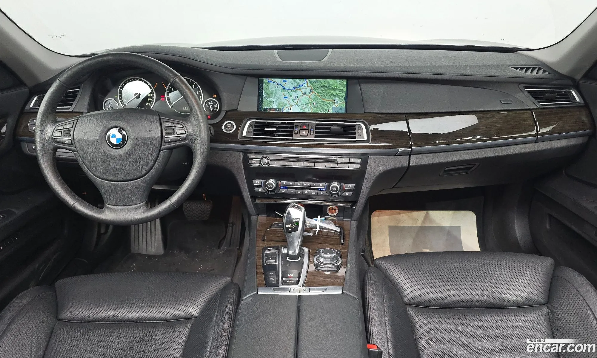 BMW 7 Series 2011 WBAKB8107BC346643 — 17