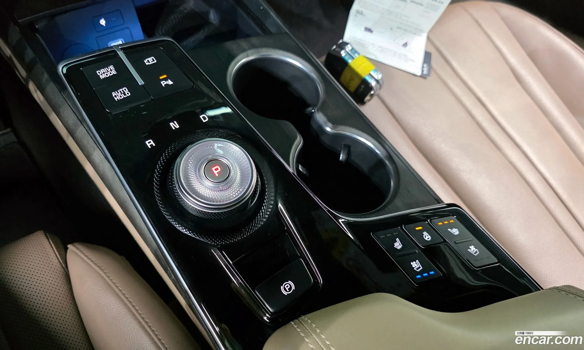 Kia K8 Hybrid 2022 — 31