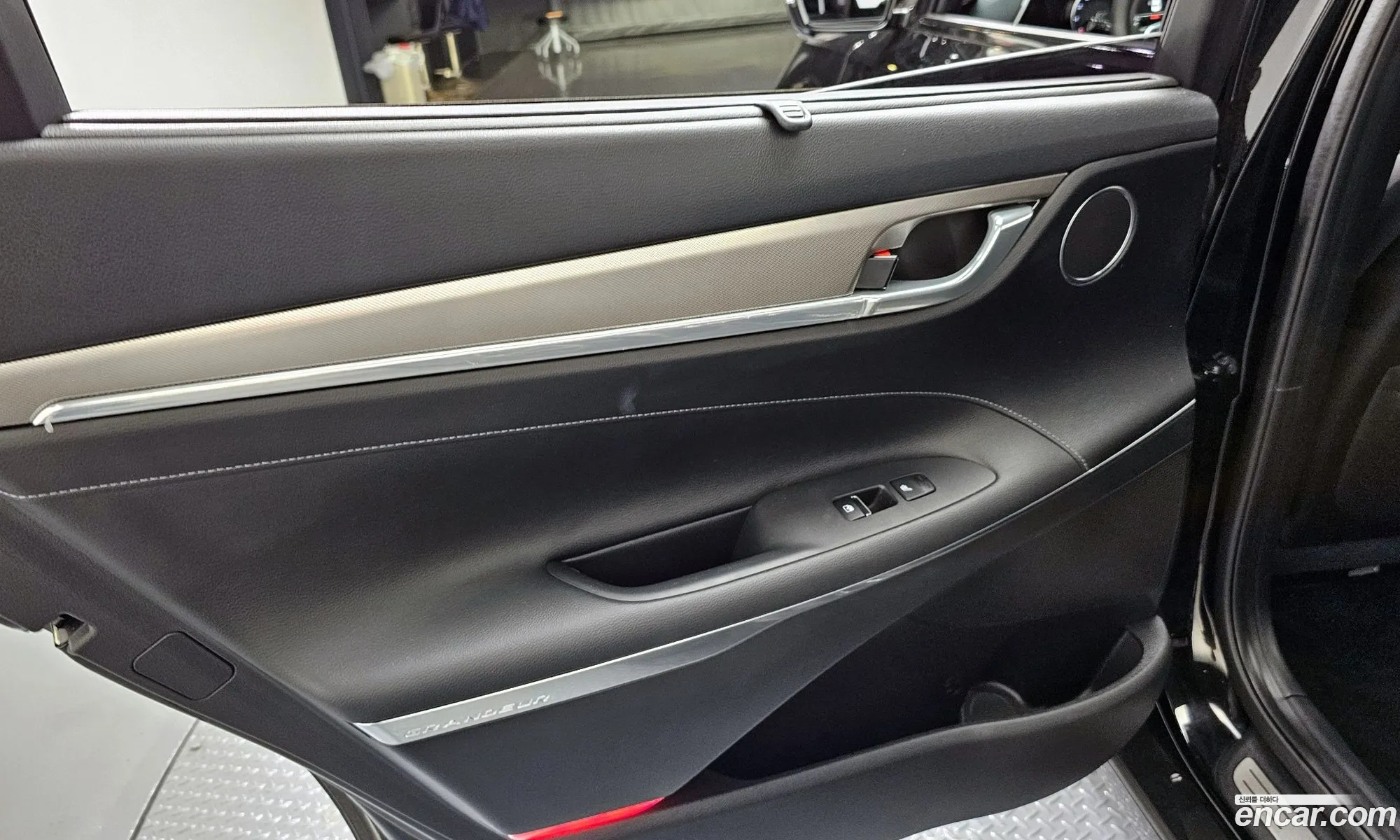 Hyundai Grandeur IG 2020 — 16
